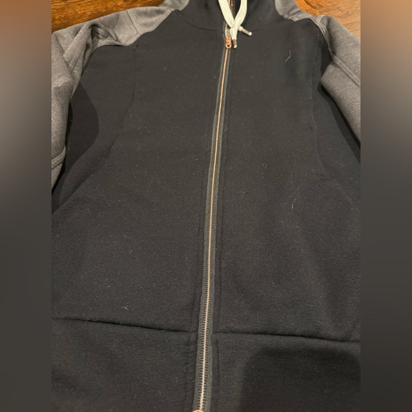 Lululemon women’s stretch it out hoodie in black& heather deep coal sz 4 GUC - Picture 11 of 11